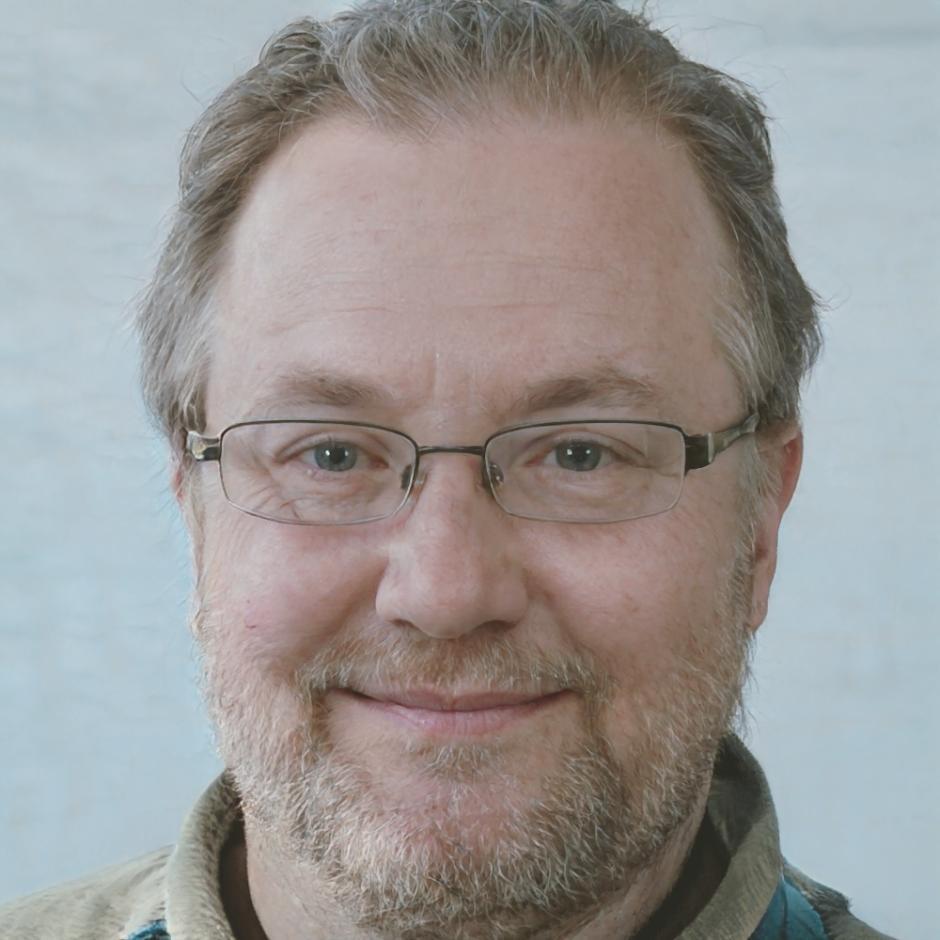 Portrait de Marc-Antoine Dubois, analyste financier